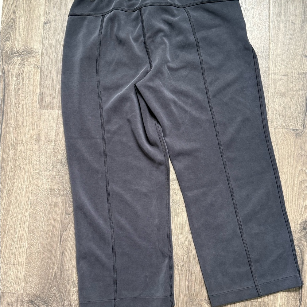 Lululemon Athletica Gray pants size8